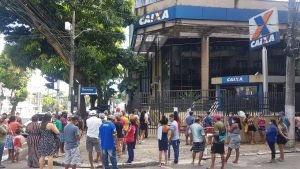 Caixa econômica federal abrirá aos sábados